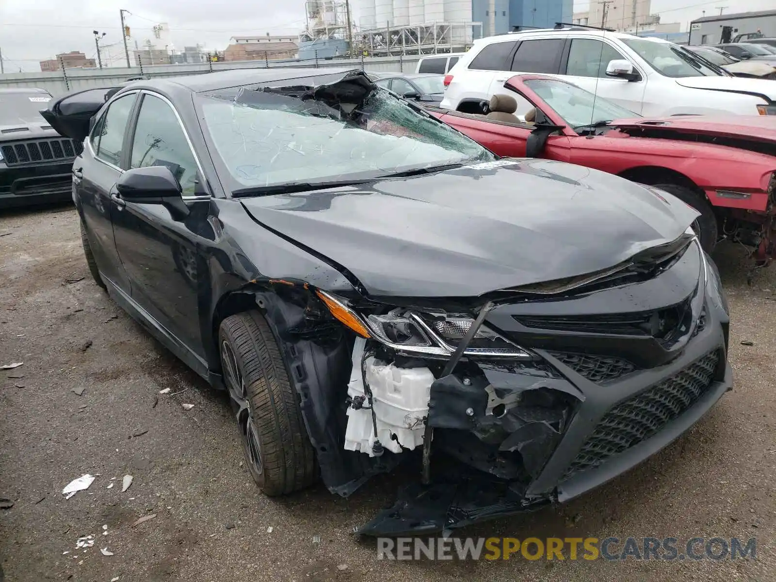 1 Photograph of a damaged car 4T1G11AK4LU931398 TOYOTA CAMRY 2020