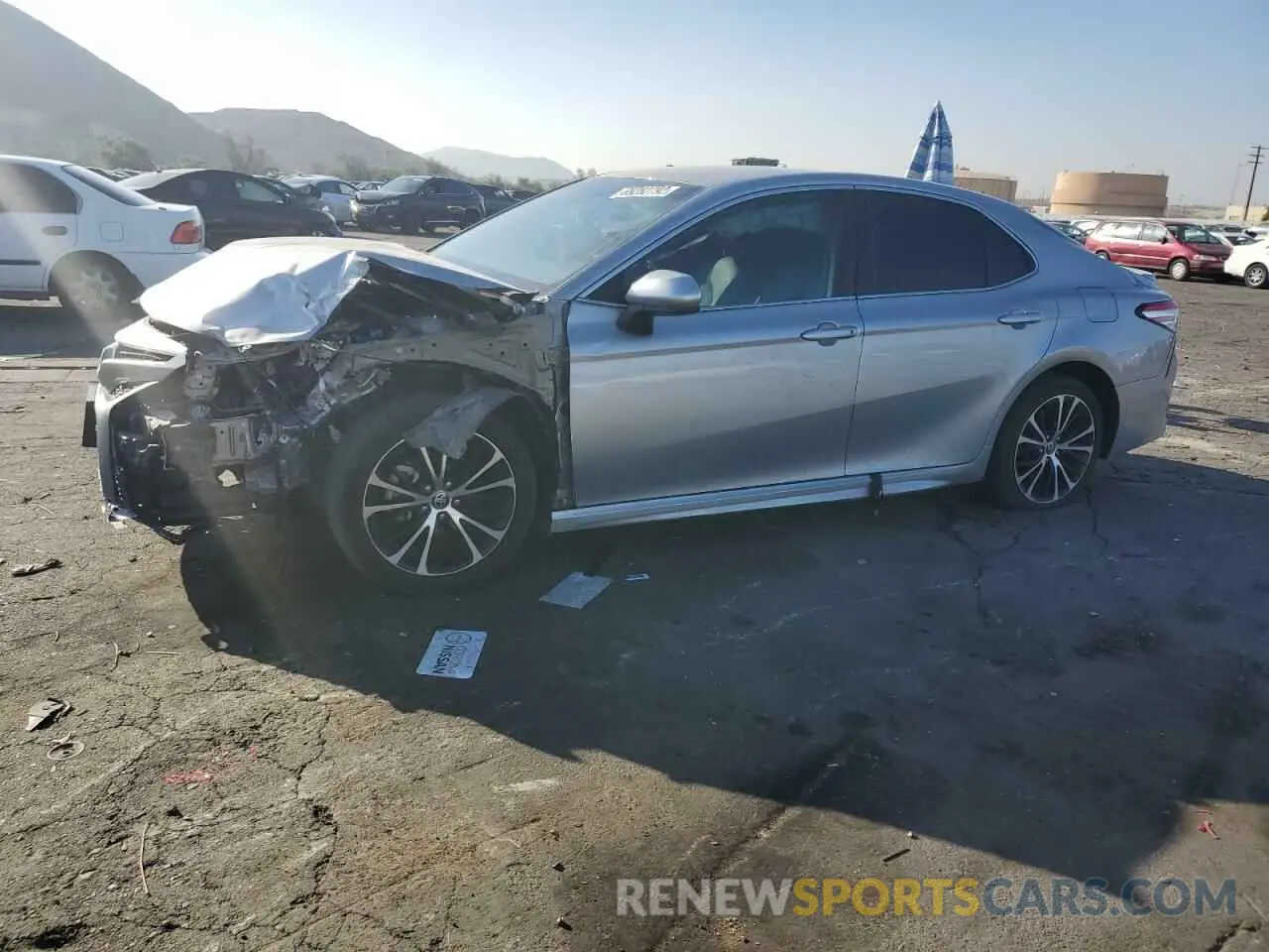 1 Photograph of a damaged car 4T1G11AK4LU951960 TOYOTA CAMRY 2020