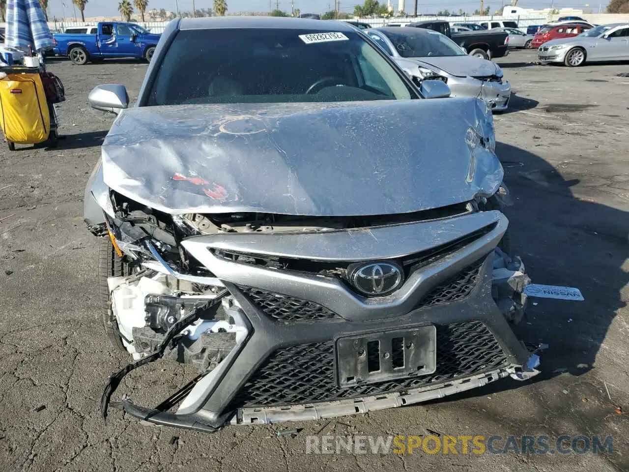 5 Photograph of a damaged car 4T1G11AK4LU951960 TOYOTA CAMRY 2020