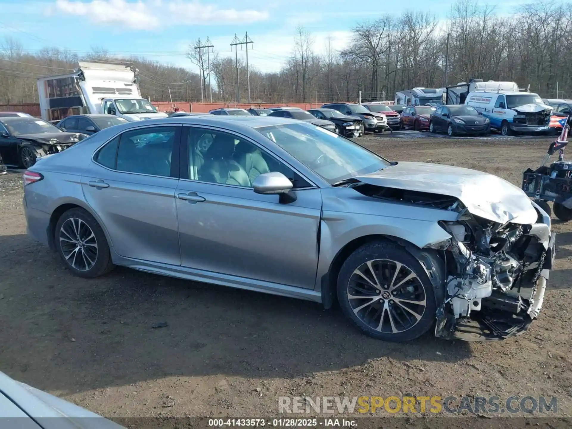 13 Photograph of a damaged car 4T1G11AK4LU971299 TOYOTA CAMRY 2020