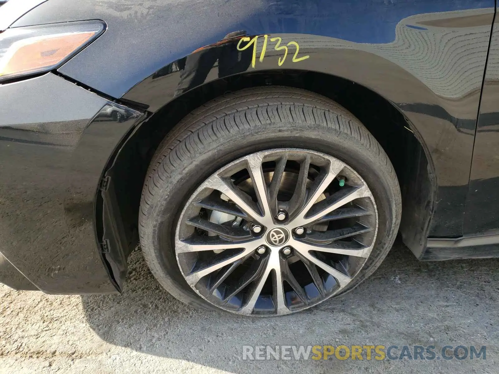 9 Photograph of a damaged car 4T1G11AK4LU979676 TOYOTA CAMRY 2020