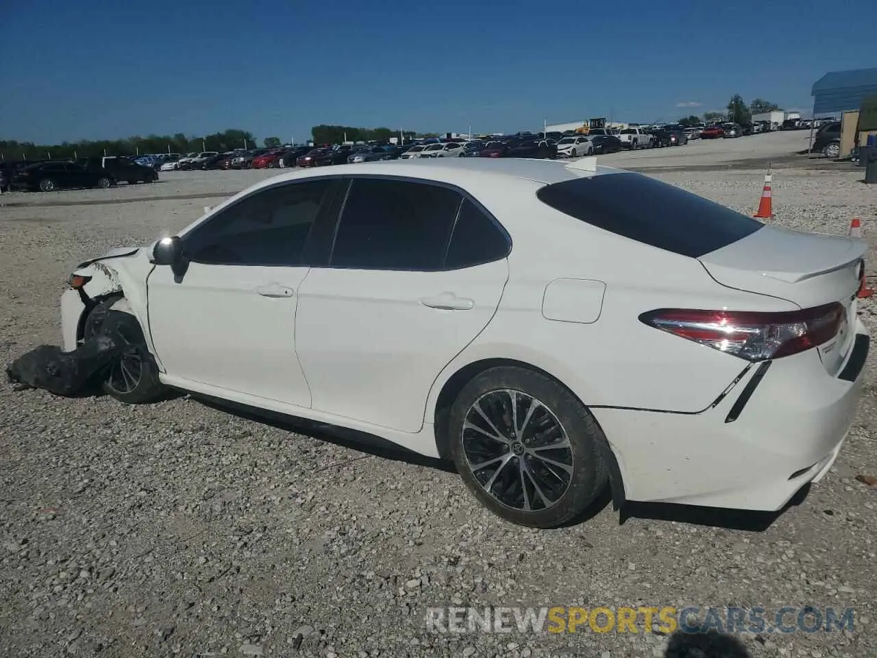 2 Photograph of a damaged car 4T1G11AK4LU983288 TOYOTA CAMRY 2020