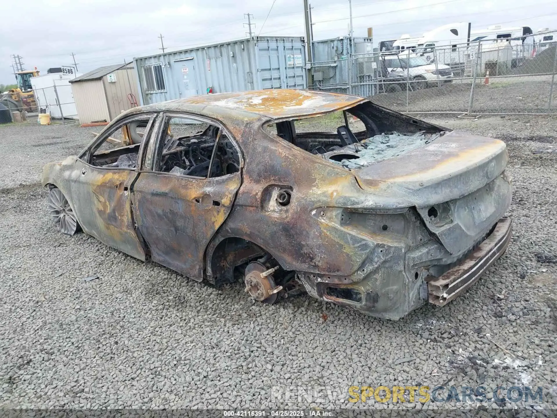 3 Photograph of a damaged car 4T1G11AK5LU306847 TOYOTA CAMRY 2020