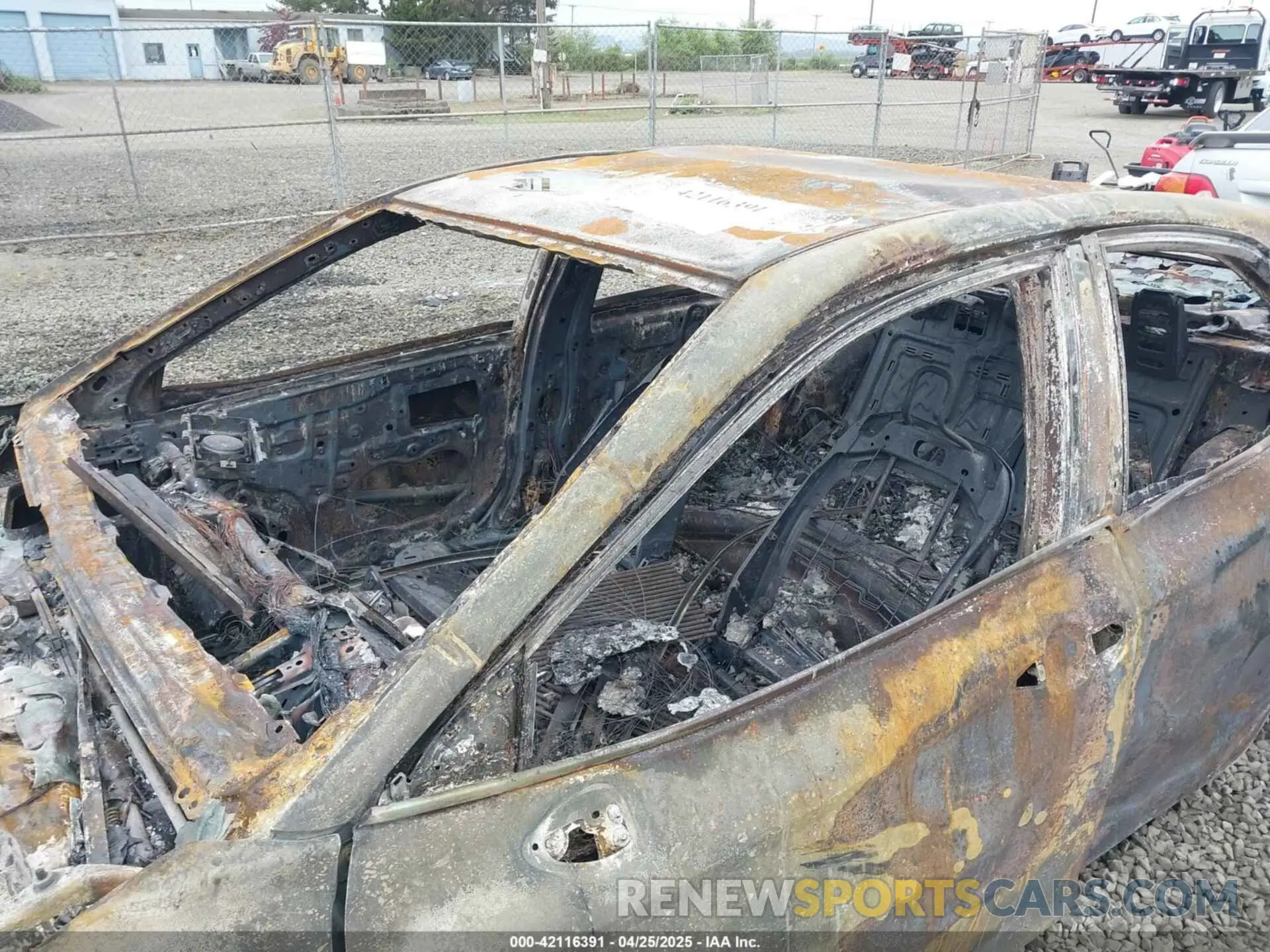 6 Photograph of a damaged car 4T1G11AK5LU306847 TOYOTA CAMRY 2020