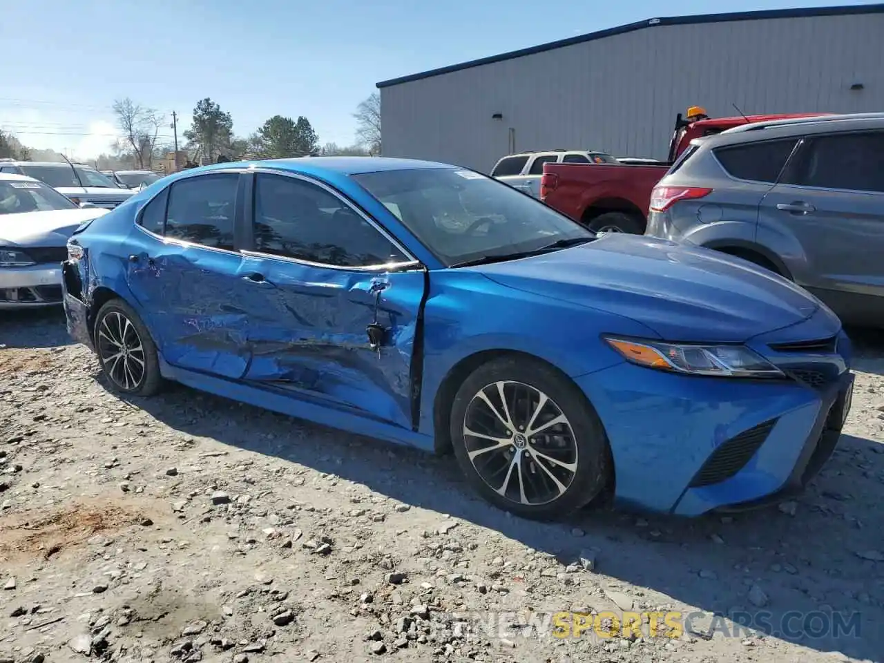 4 Photograph of a damaged car 4T1G11AK5LU309506 TOYOTA CAMRY 2020