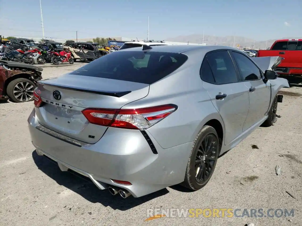 4 Photograph of a damaged car 4T1G11AK5LU310283 TOYOTA CAMRY 2020