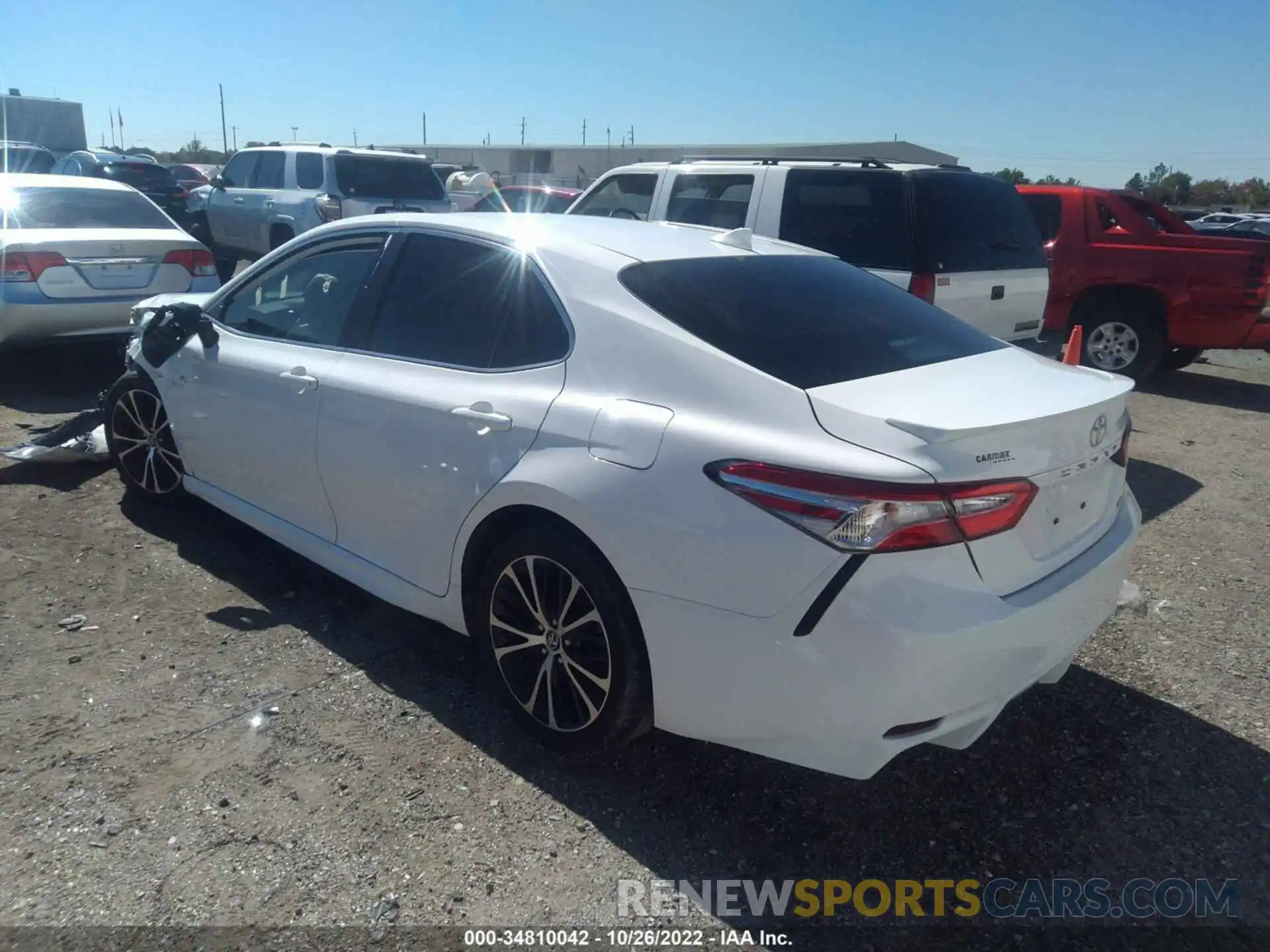 3 Photograph of a damaged car 4T1G11AK5LU311613 TOYOTA CAMRY 2020