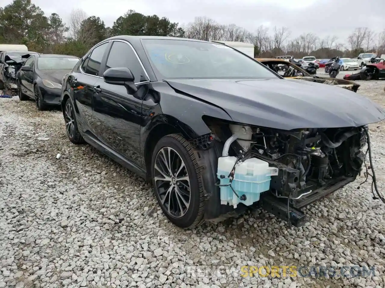 1 Photograph of a damaged car 4T1G11AK5LU312339 TOYOTA CAMRY 2020