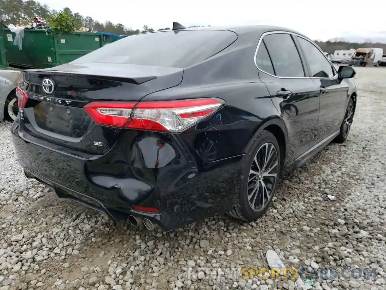 4 Photograph of a damaged car 4T1G11AK5LU312339 TOYOTA CAMRY 2020