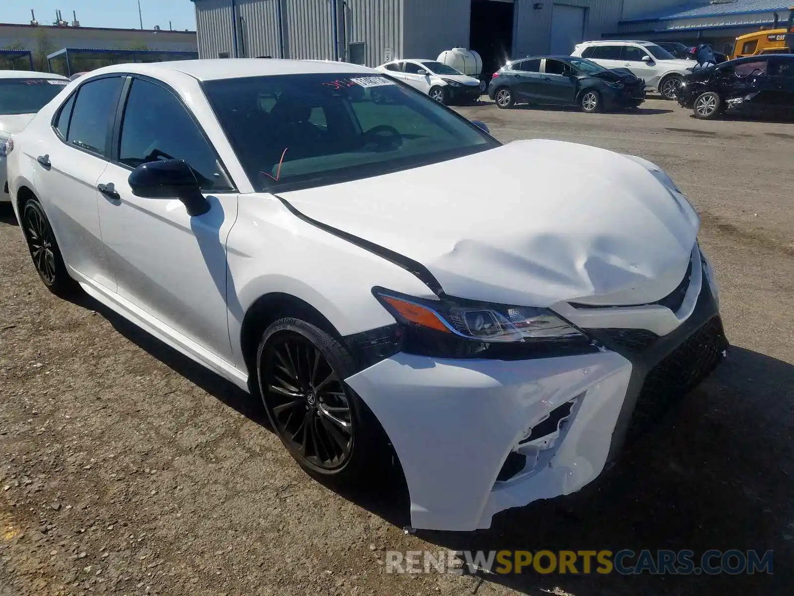 1 Photograph of a damaged car 4T1G11AK5LU319520 TOYOTA CAMRY 2020