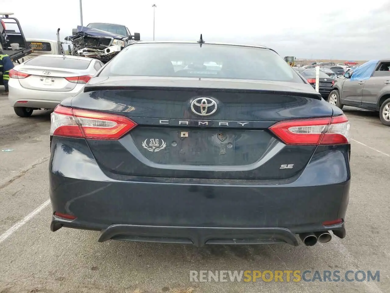 6 Photograph of a damaged car 4T1G11AK5LU332607 TOYOTA CAMRY 2020