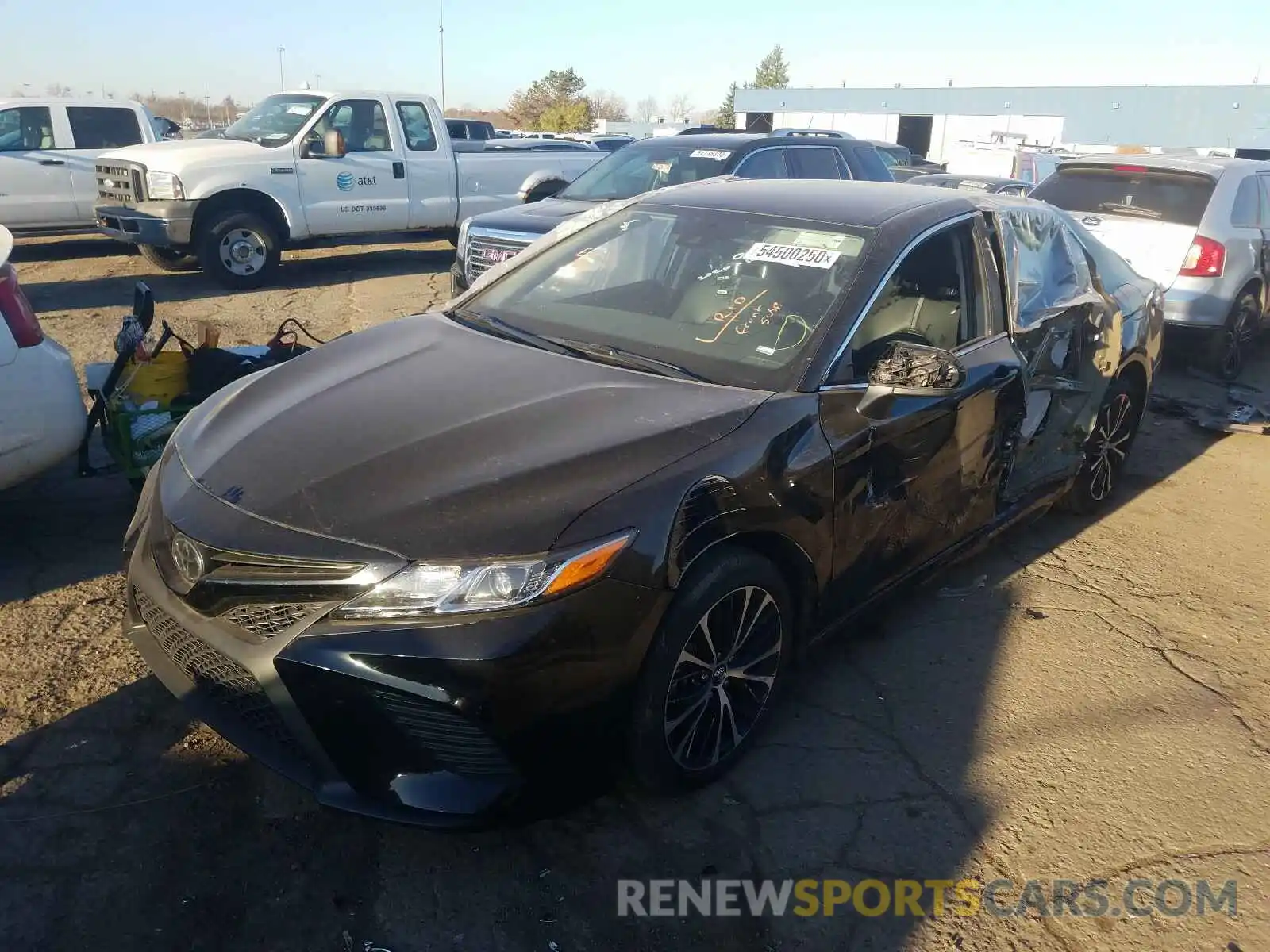 2 Photograph of a damaged car 4T1G11AK5LU333434 TOYOTA CAMRY 2020