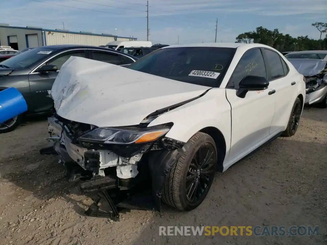 2 Photograph of a damaged car 4T1G11AK5LU338794 TOYOTA CAMRY 2020