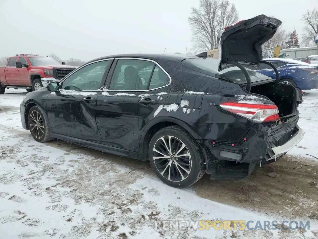 2 Photograph of a damaged car 4T1G11AK5LU342781 TOYOTA CAMRY 2020