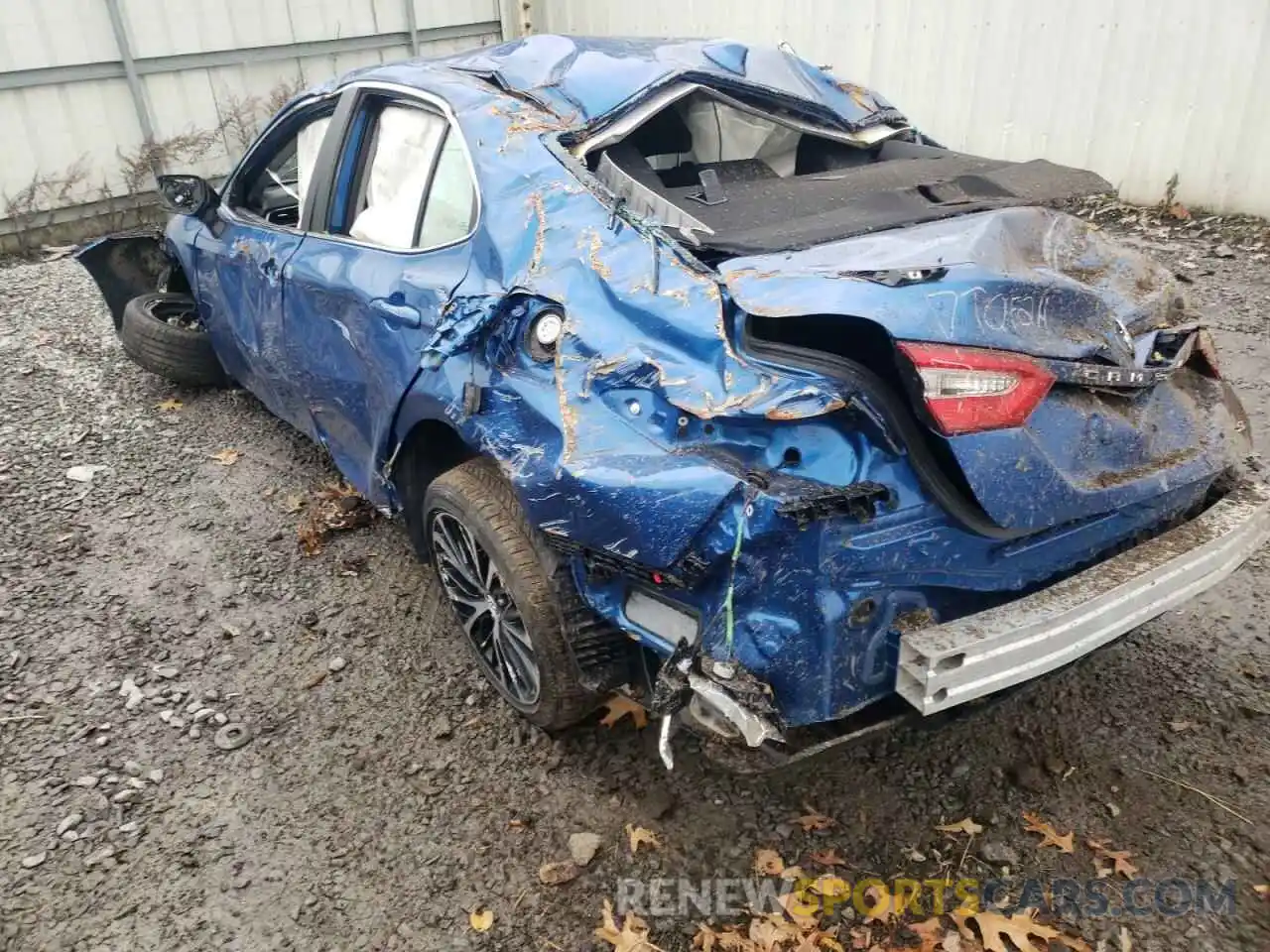 3 Photograph of a damaged car 4T1G11AK5LU345700 TOYOTA CAMRY 2020