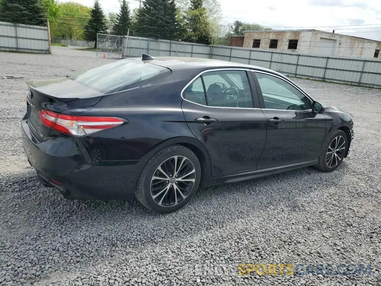 3 Photograph of a damaged car 4T1G11AK5LU349374 TOYOTA CAMRY 2020