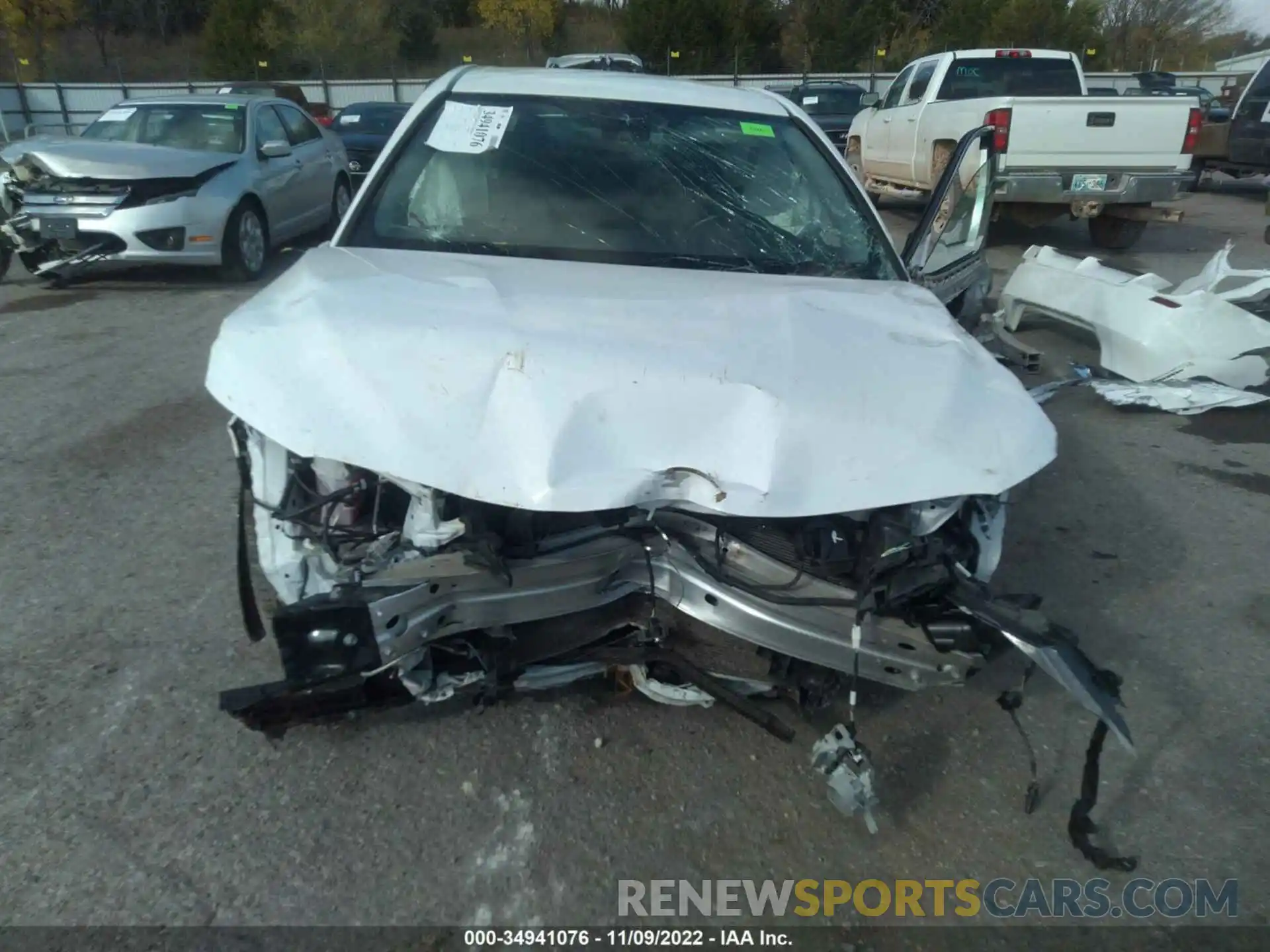 6 Photograph of a damaged car 4T1G11AK5LU350427 TOYOTA CAMRY 2020