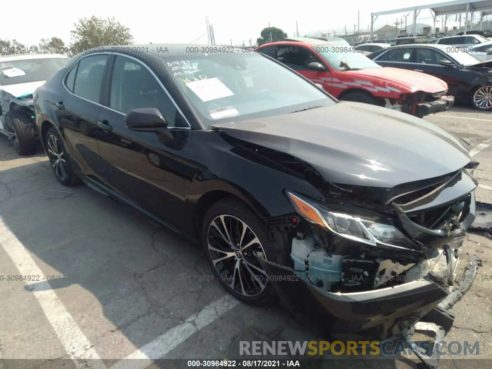 1 Photograph of a damaged car 4T1G11AK5LU370760 TOYOTA CAMRY 2020