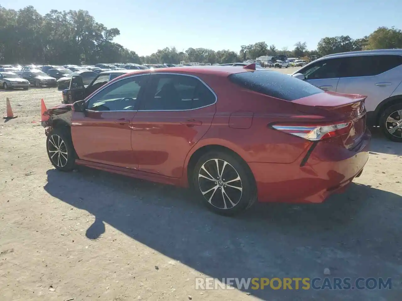 2 Photograph of a damaged car 4T1G11AK5LU375067 TOYOTA CAMRY 2020