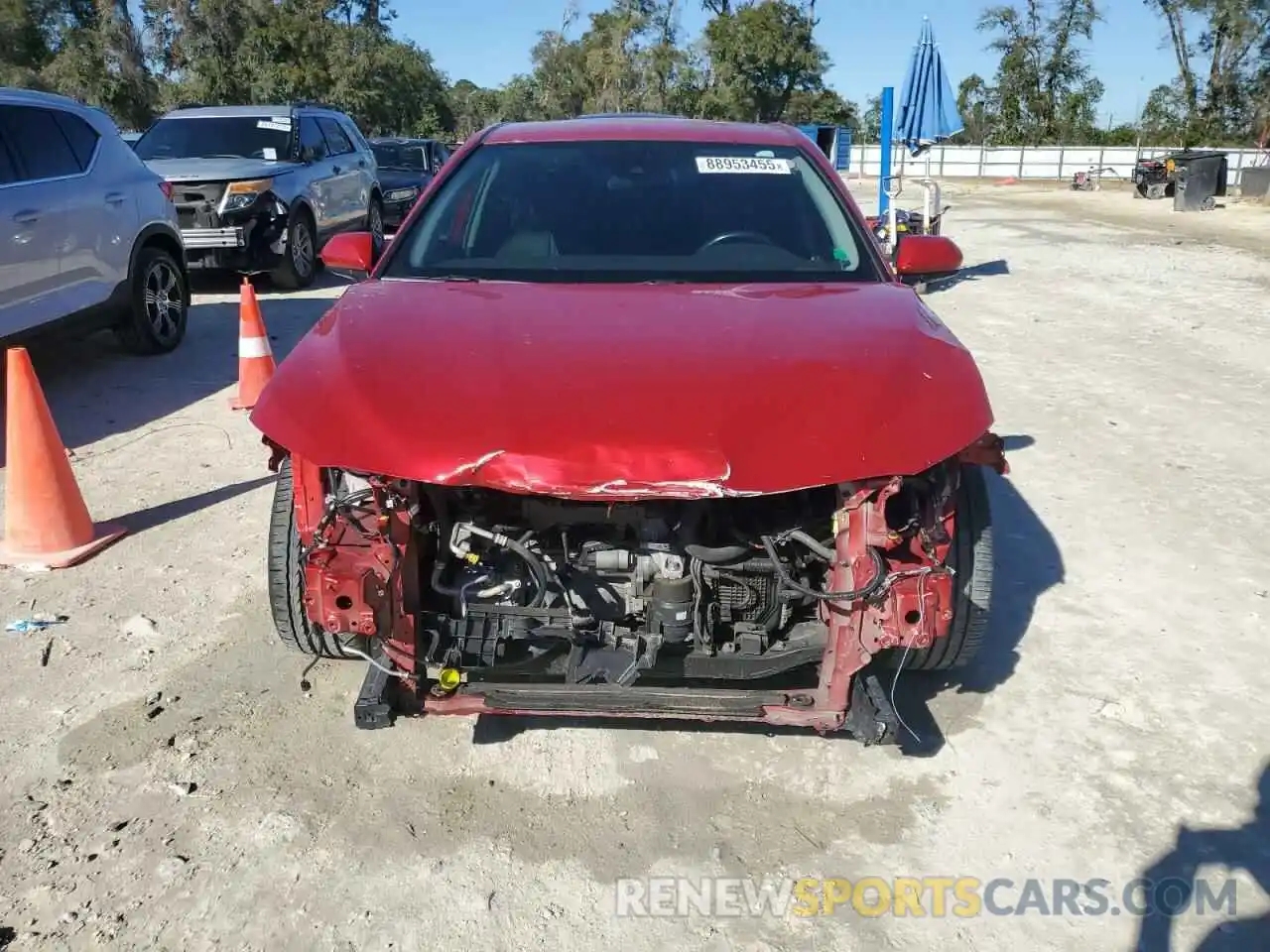 5 Photograph of a damaged car 4T1G11AK5LU375067 TOYOTA CAMRY 2020