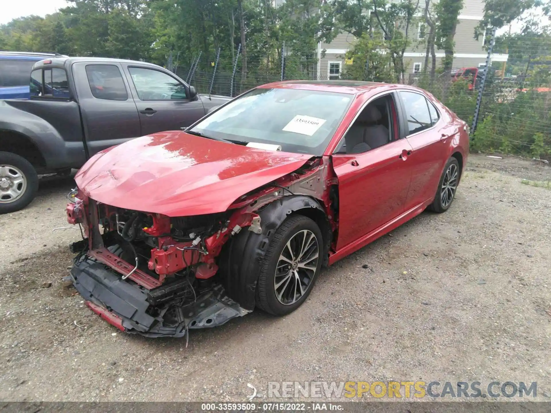 2 Photograph of a damaged car 4T1G11AK5LU381077 TOYOTA CAMRY 2020