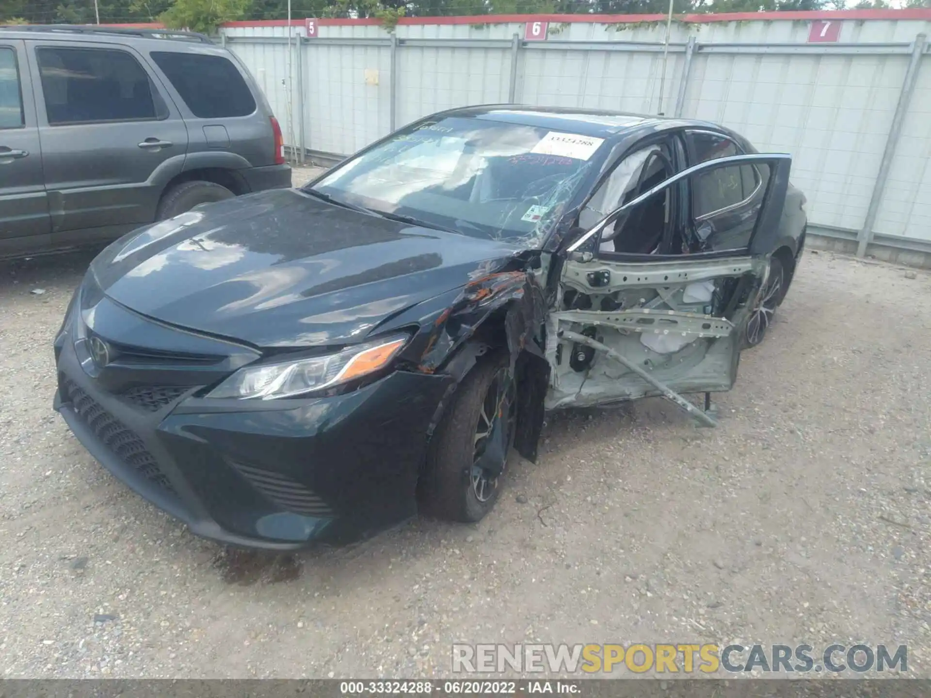 2 Photograph of a damaged car 4T1G11AK5LU385145 TOYOTA CAMRY 2020