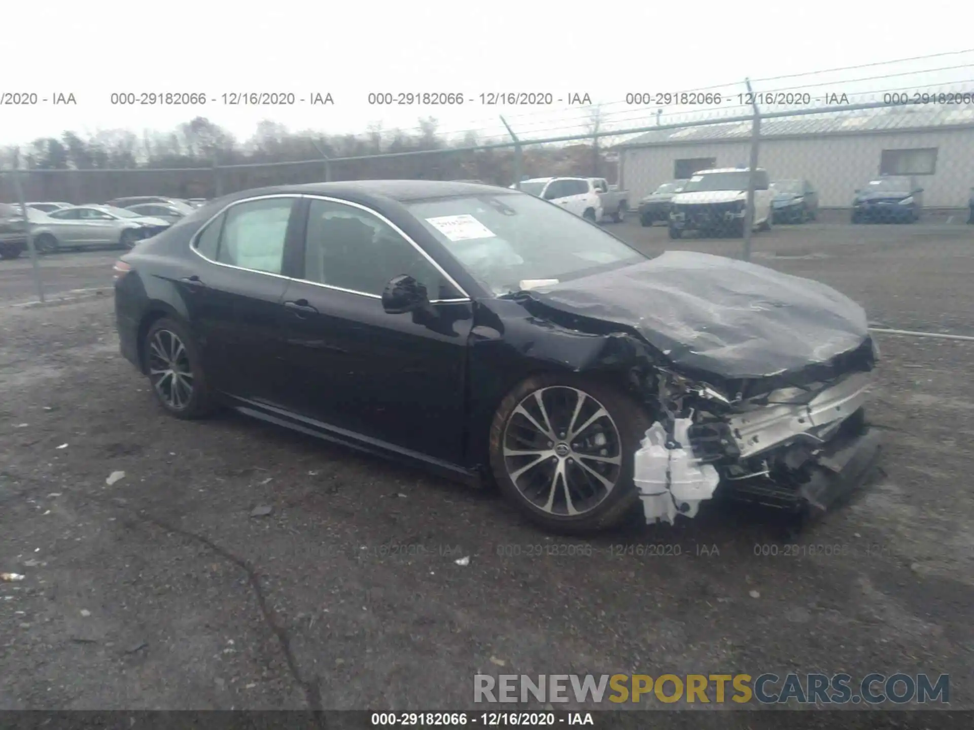 1 Photograph of a damaged car 4T1G11AK5LU392046 TOYOTA CAMRY 2020