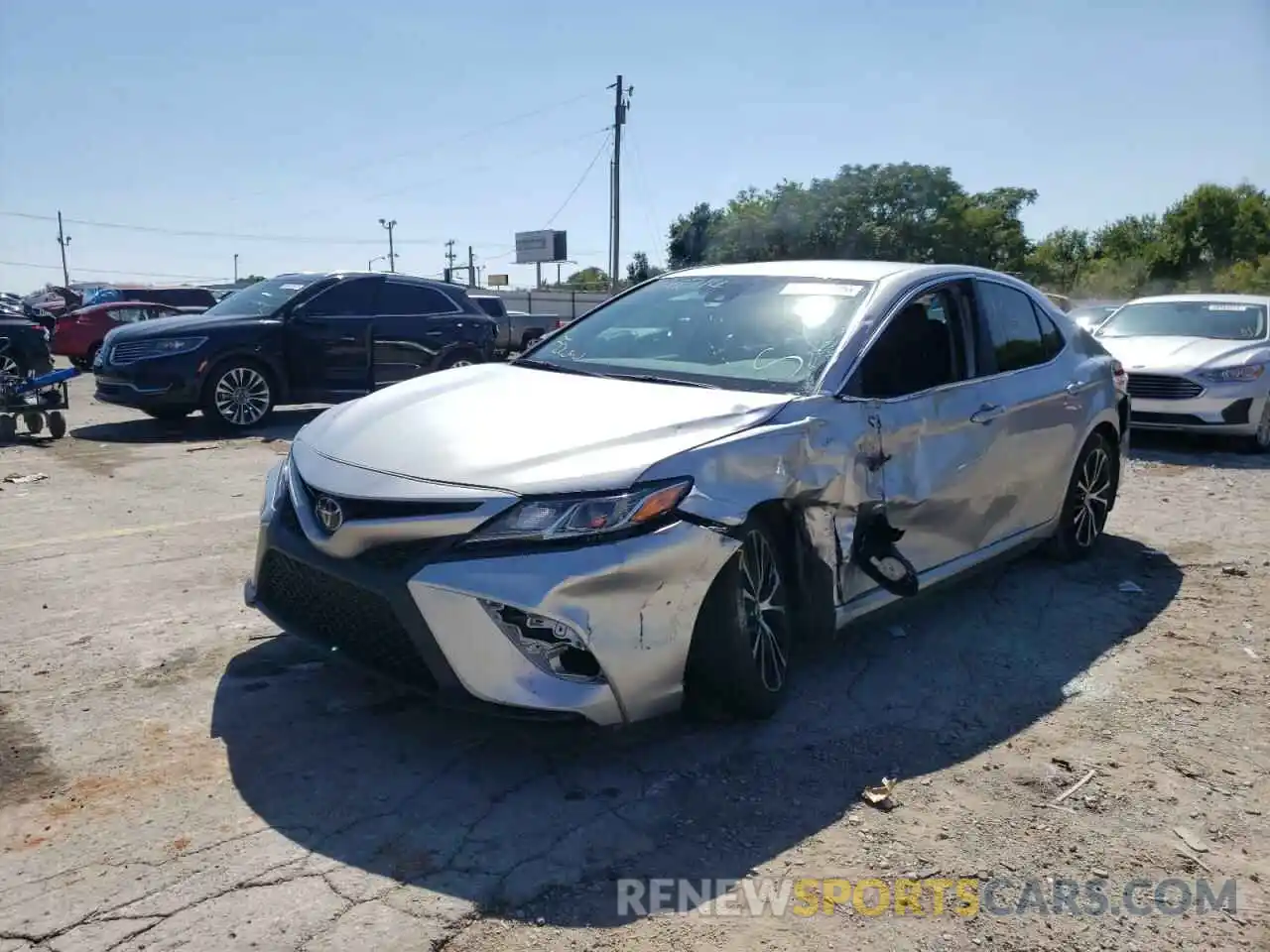 2 Photograph of a damaged car 4T1G11AK5LU500214 TOYOTA CAMRY 2020