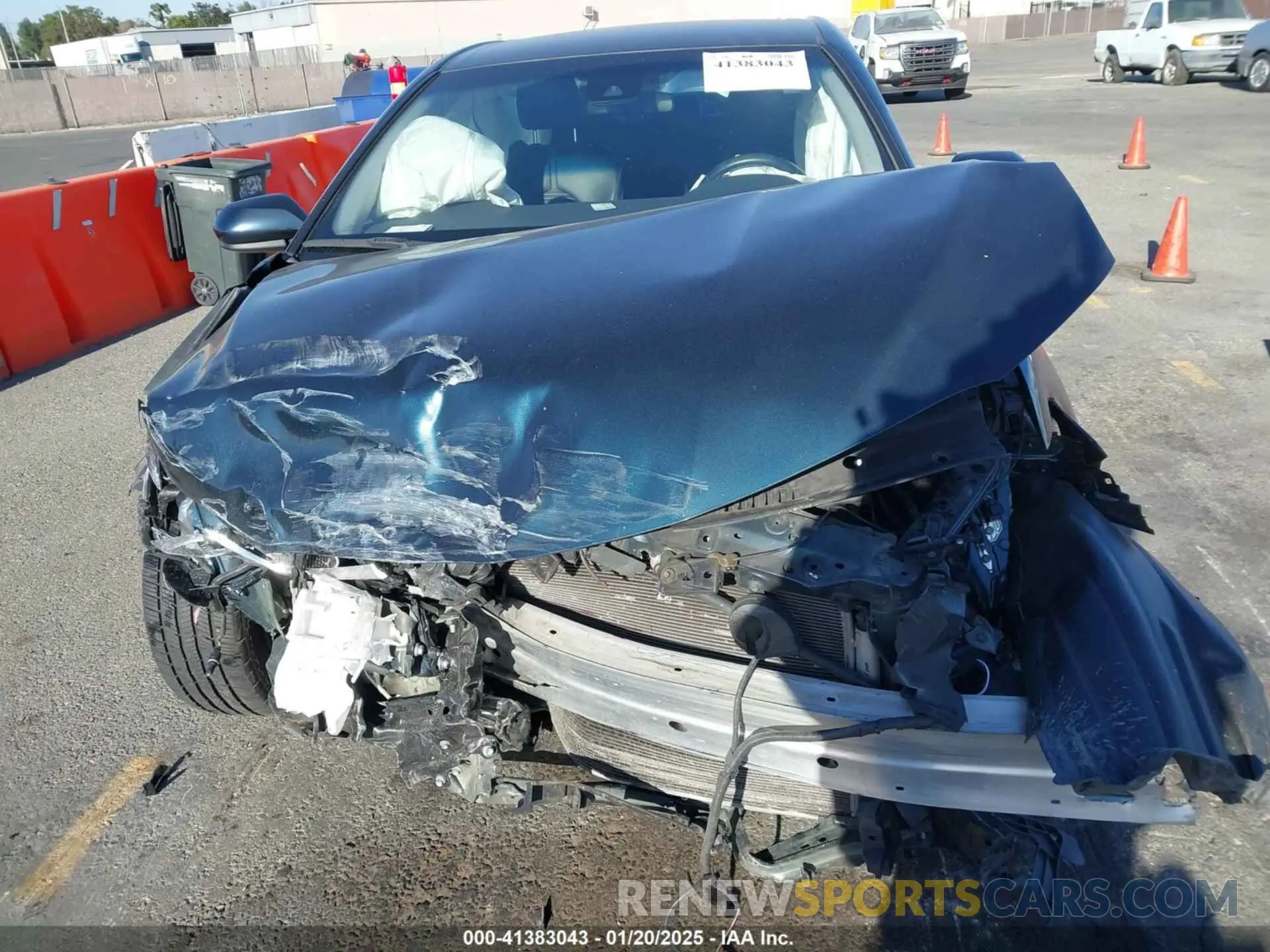 12 Photograph of a damaged car 4T1G11AK5LU509611 TOYOTA CAMRY 2020