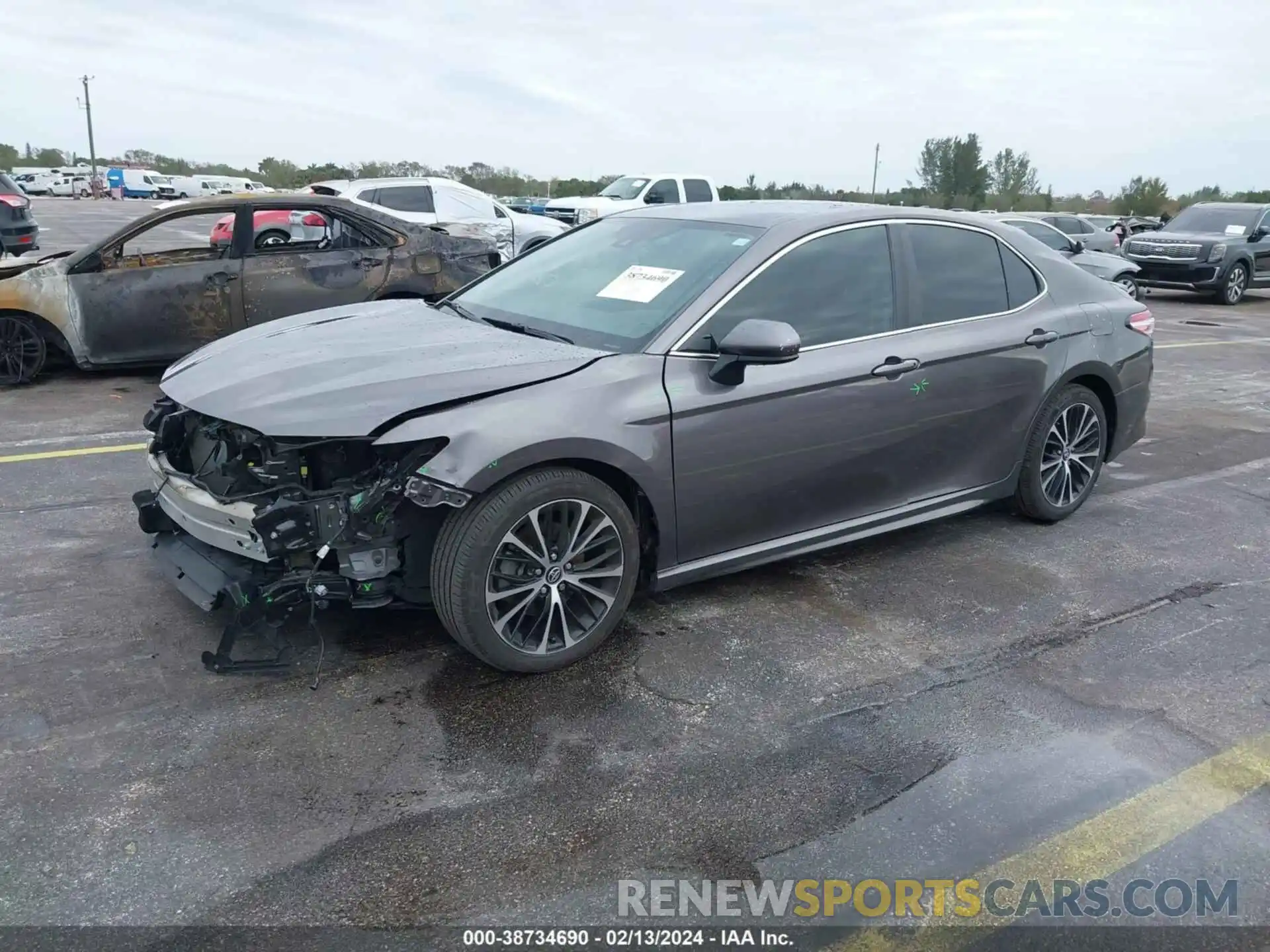 2 Photograph of a damaged car 4T1G11AK5LU908583 TOYOTA CAMRY 2020