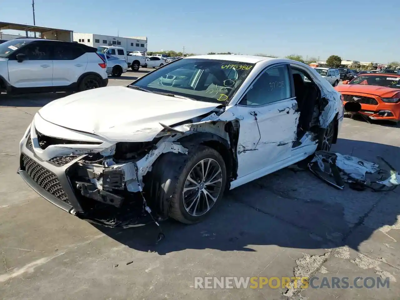 2 Photograph of a damaged car 4T1G11AK5LU917817 TOYOTA CAMRY 2020