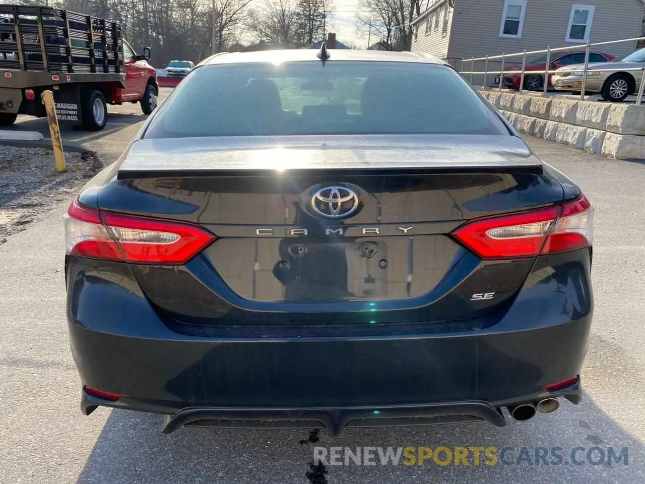 6 Photograph of a damaged car 4T1G11AK5LU931572 TOYOTA CAMRY 2020
