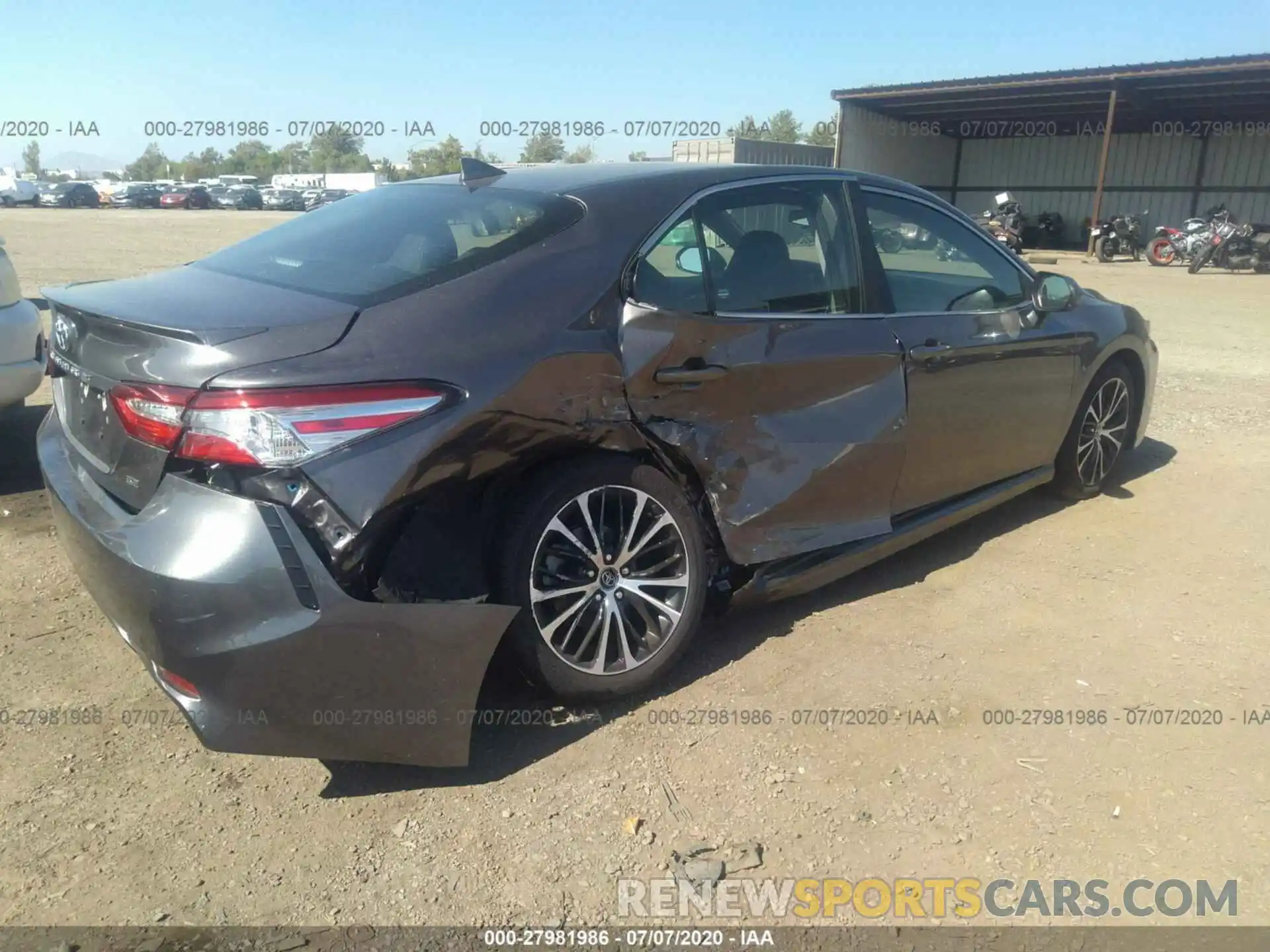 4 Photograph of a damaged car 4T1G11AK5LU940109 TOYOTA CAMRY 2020