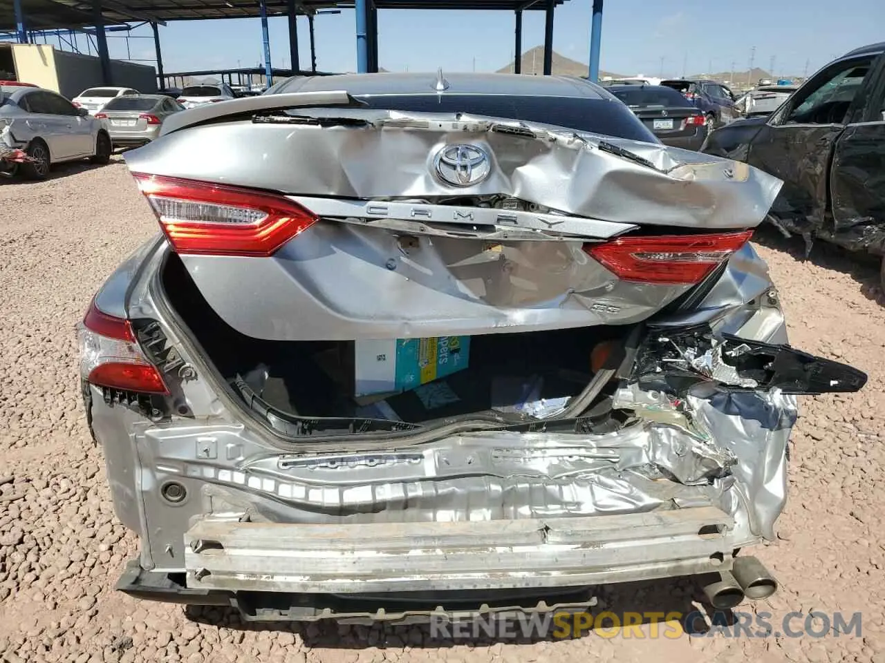 6 Photograph of a damaged car 4T1G11AK5LU944211 TOYOTA CAMRY 2020