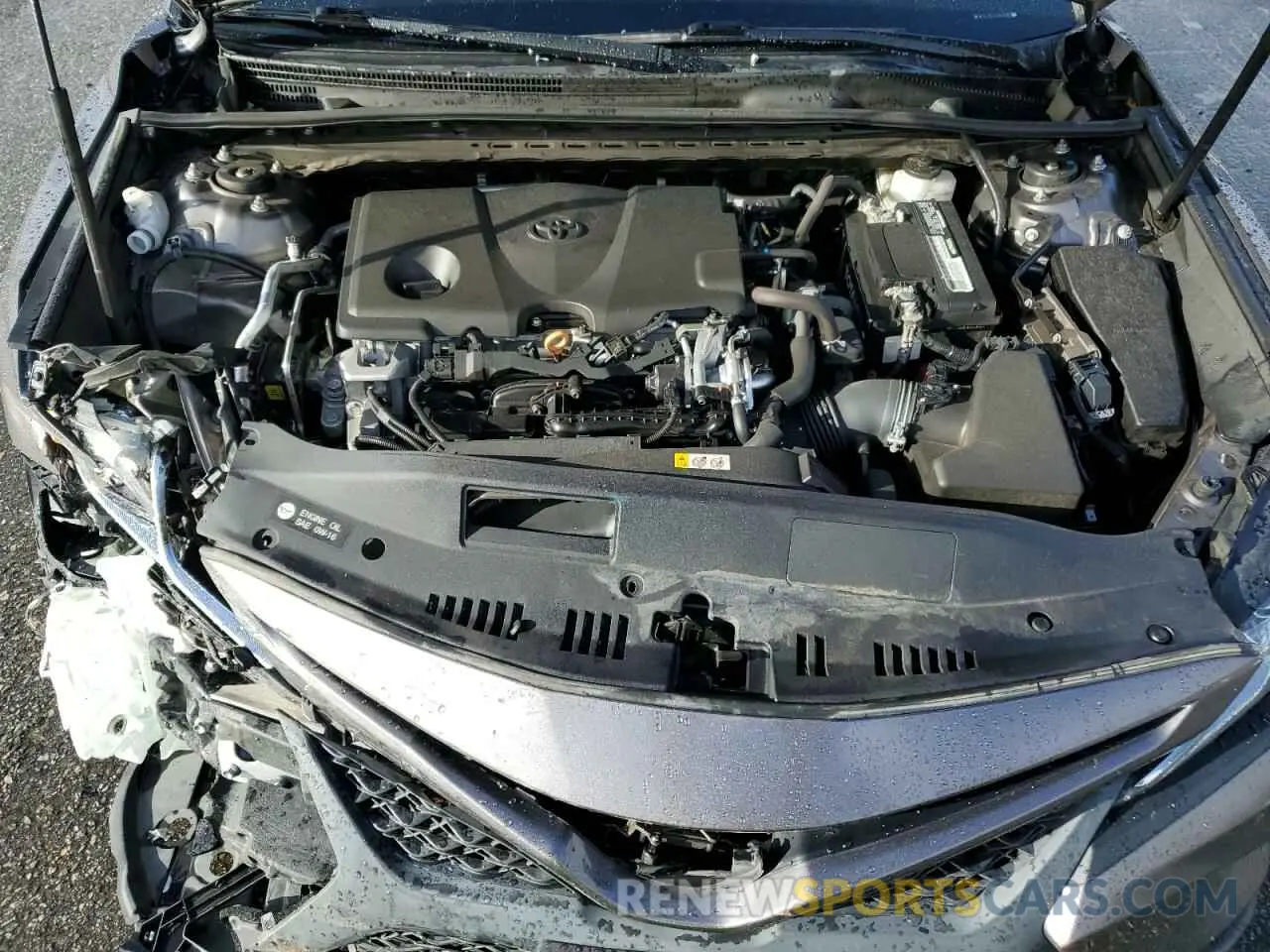 13 Photograph of a damaged car 4T1G11AK5LU946007 TOYOTA CAMRY 2020