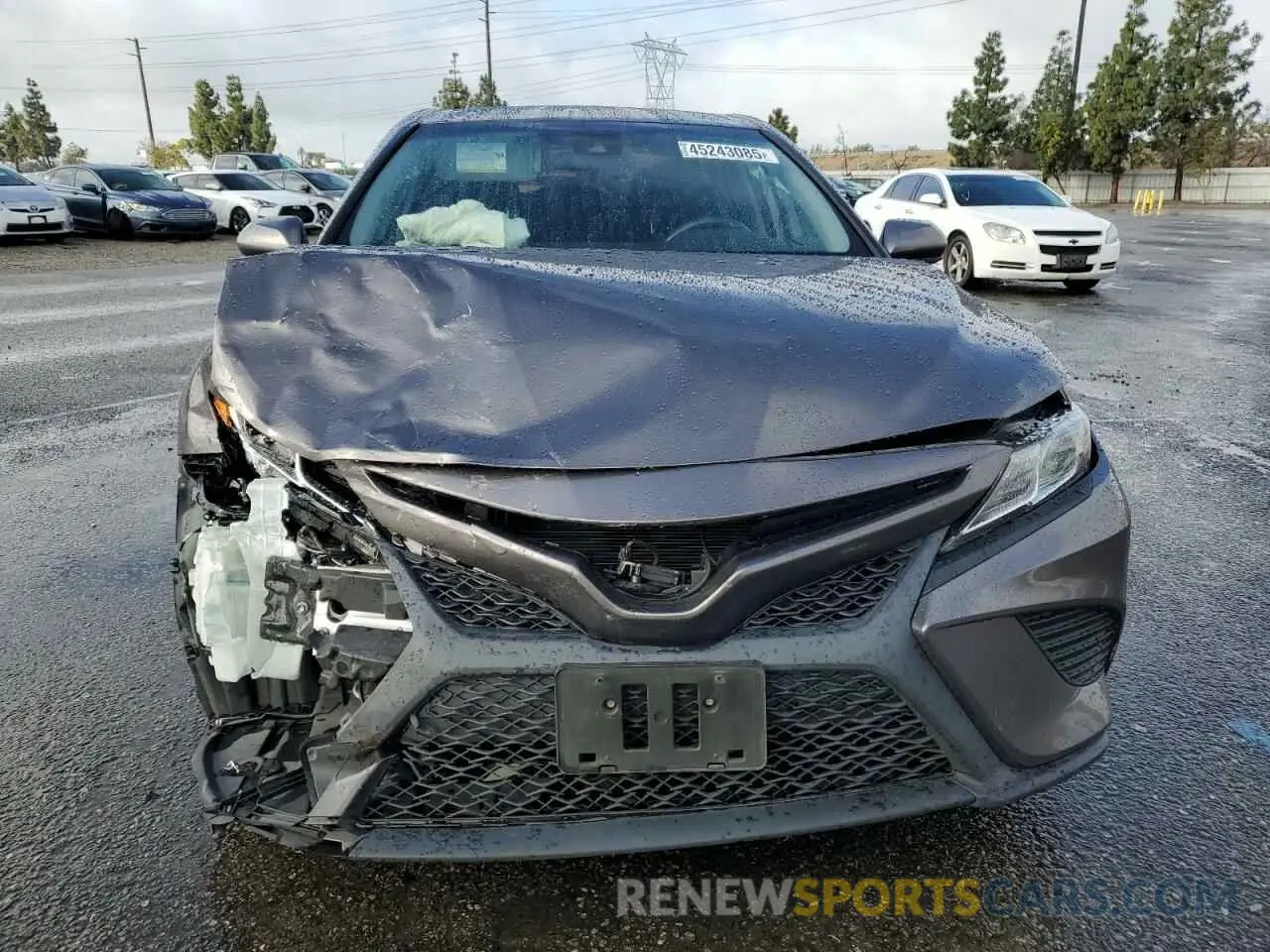 5 Photograph of a damaged car 4T1G11AK5LU946007 TOYOTA CAMRY 2020