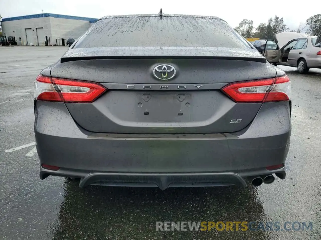 6 Photograph of a damaged car 4T1G11AK5LU946007 TOYOTA CAMRY 2020