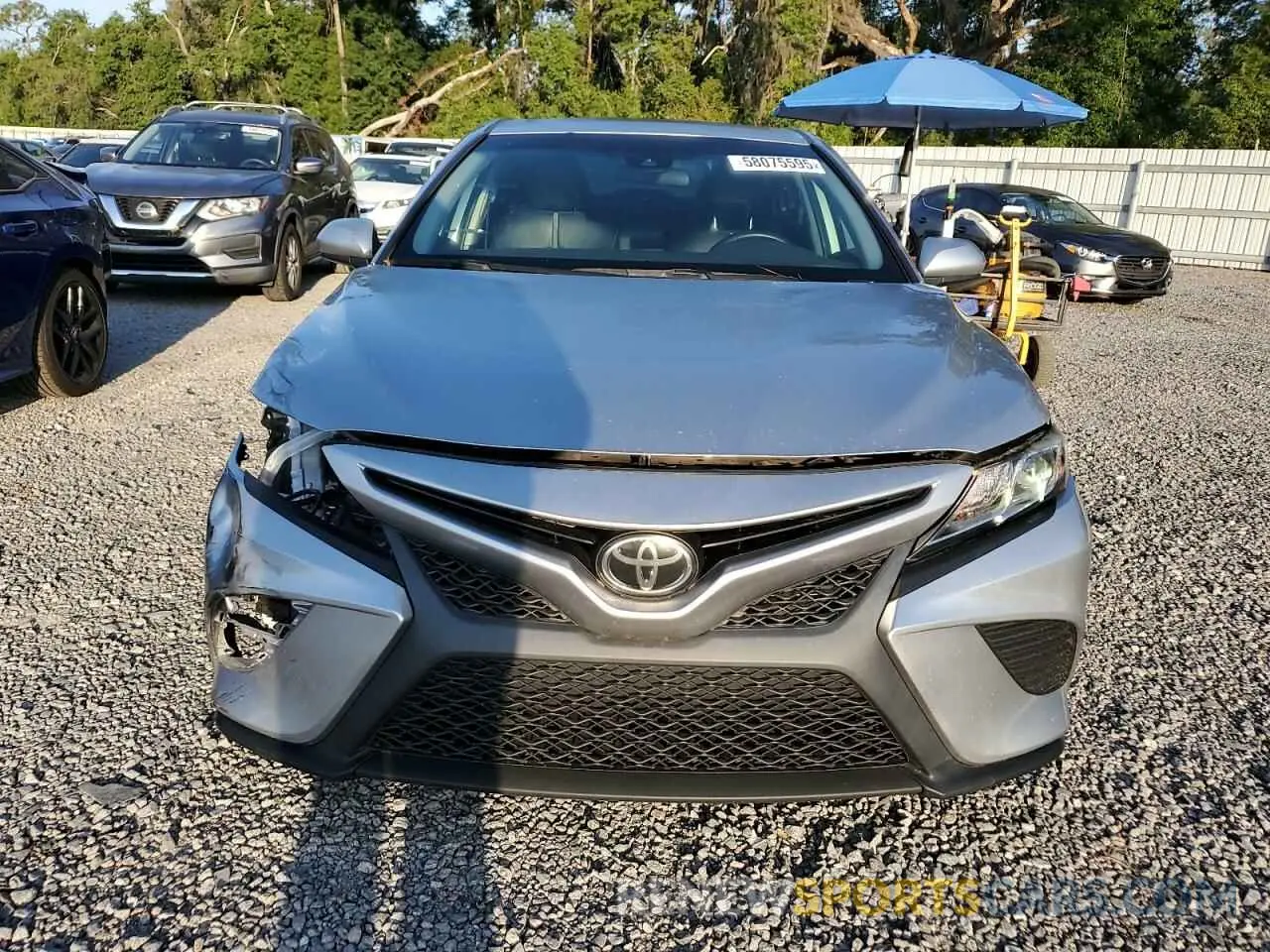 5 Photograph of a damaged car 4T1G11AK5LU961865 TOYOTA CAMRY 2020