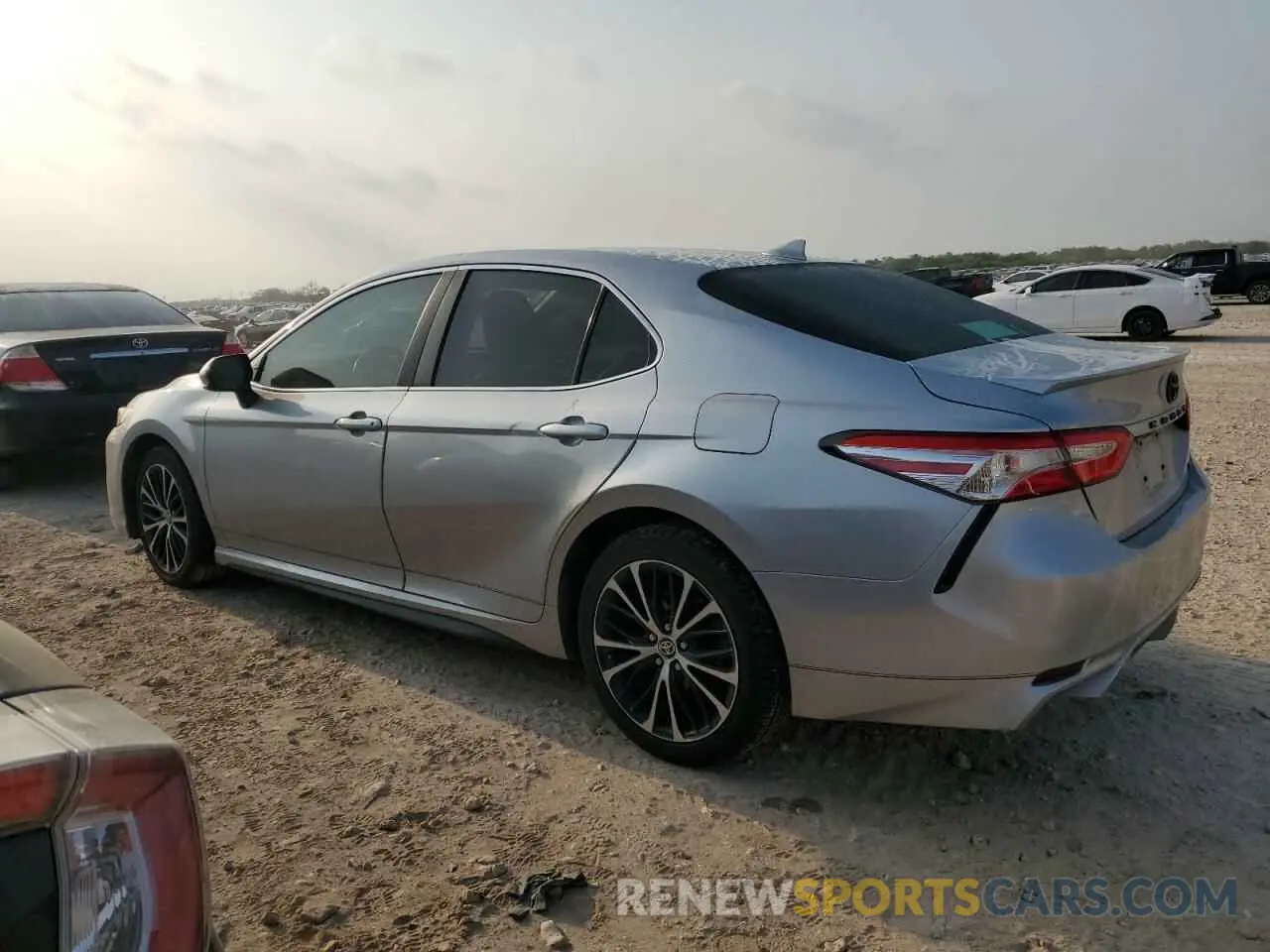 2 Photograph of a damaged car 4T1G11AK5LU968007 TOYOTA CAMRY 2020