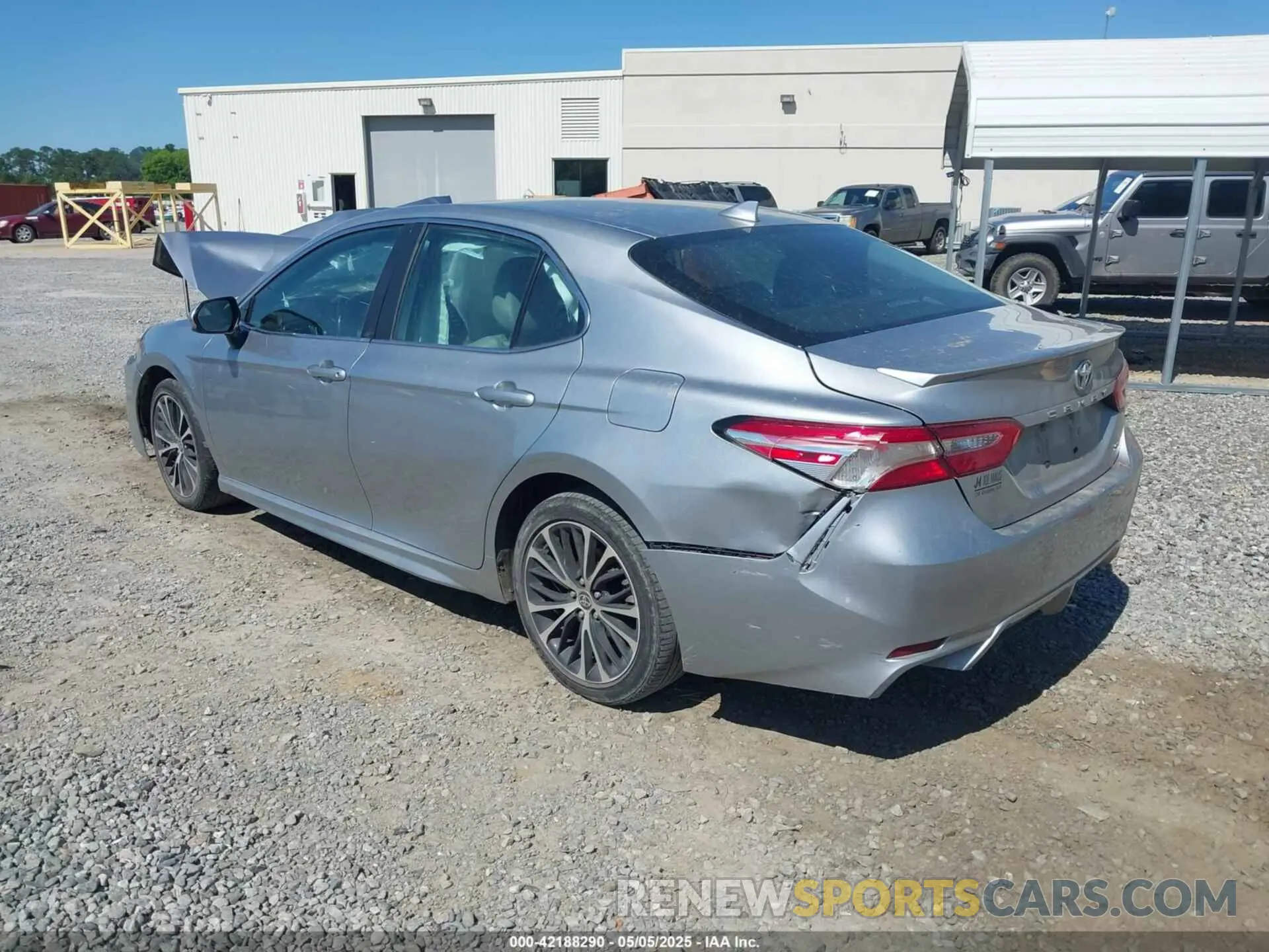 3 Photograph of a damaged car 4T1G11AK5LU983431 TOYOTA CAMRY 2020