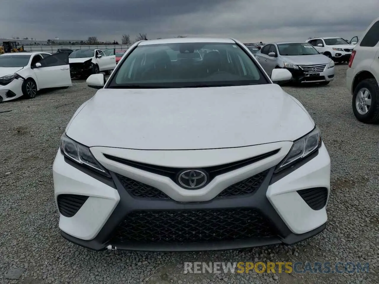 5 Photograph of a damaged car 4T1G11AK5LU984305 TOYOTA CAMRY 2020