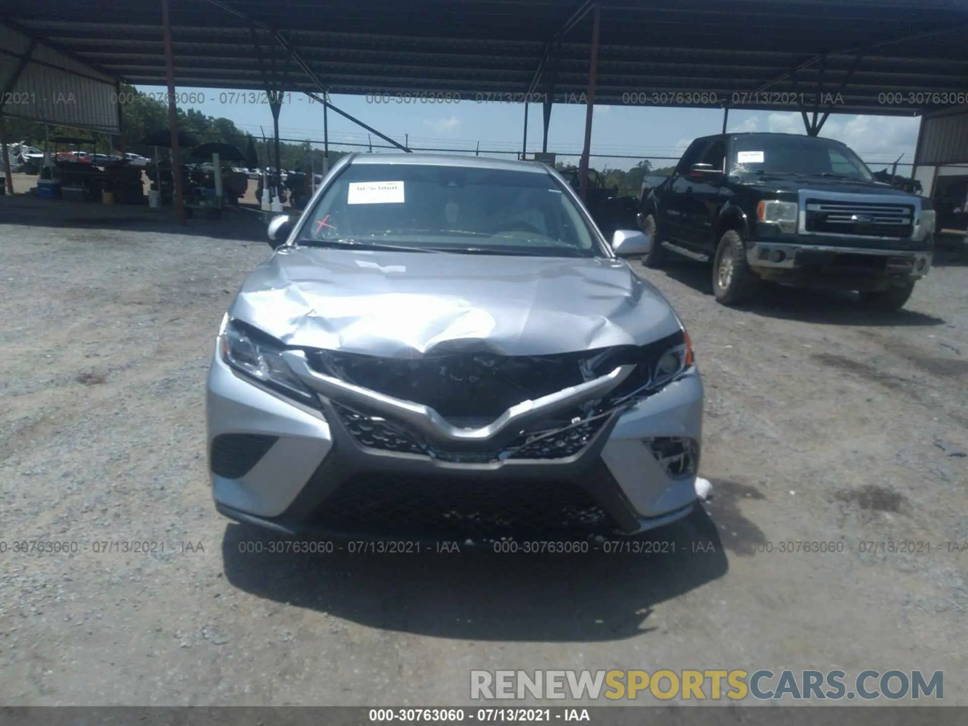 6 Photograph of a damaged car 4T1G11AK5LU987186 TOYOTA CAMRY 2020