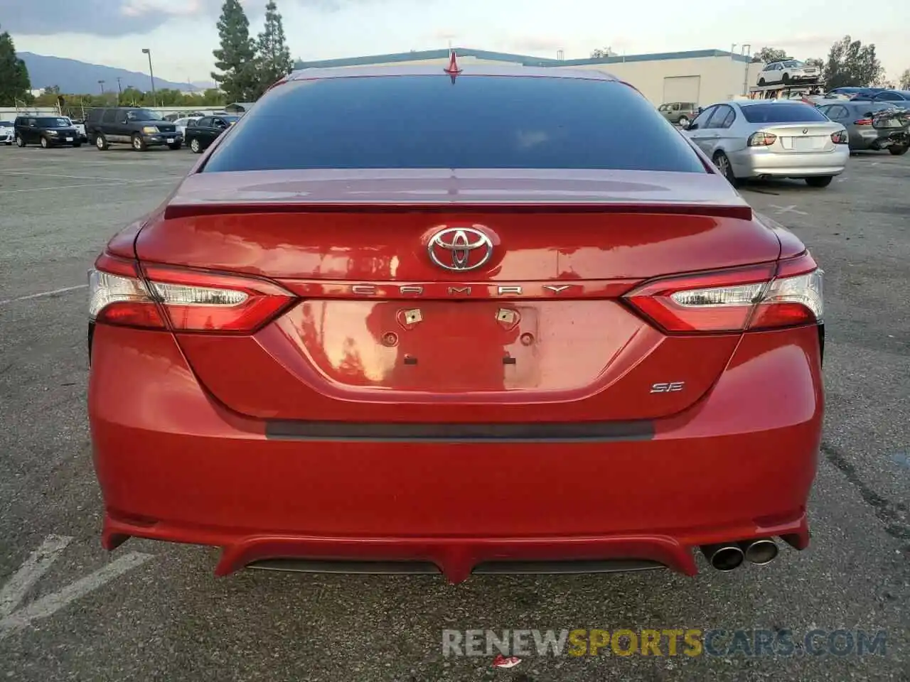 6 Photograph of a damaged car 4T1G11AK6LU302578 TOYOTA CAMRY 2020