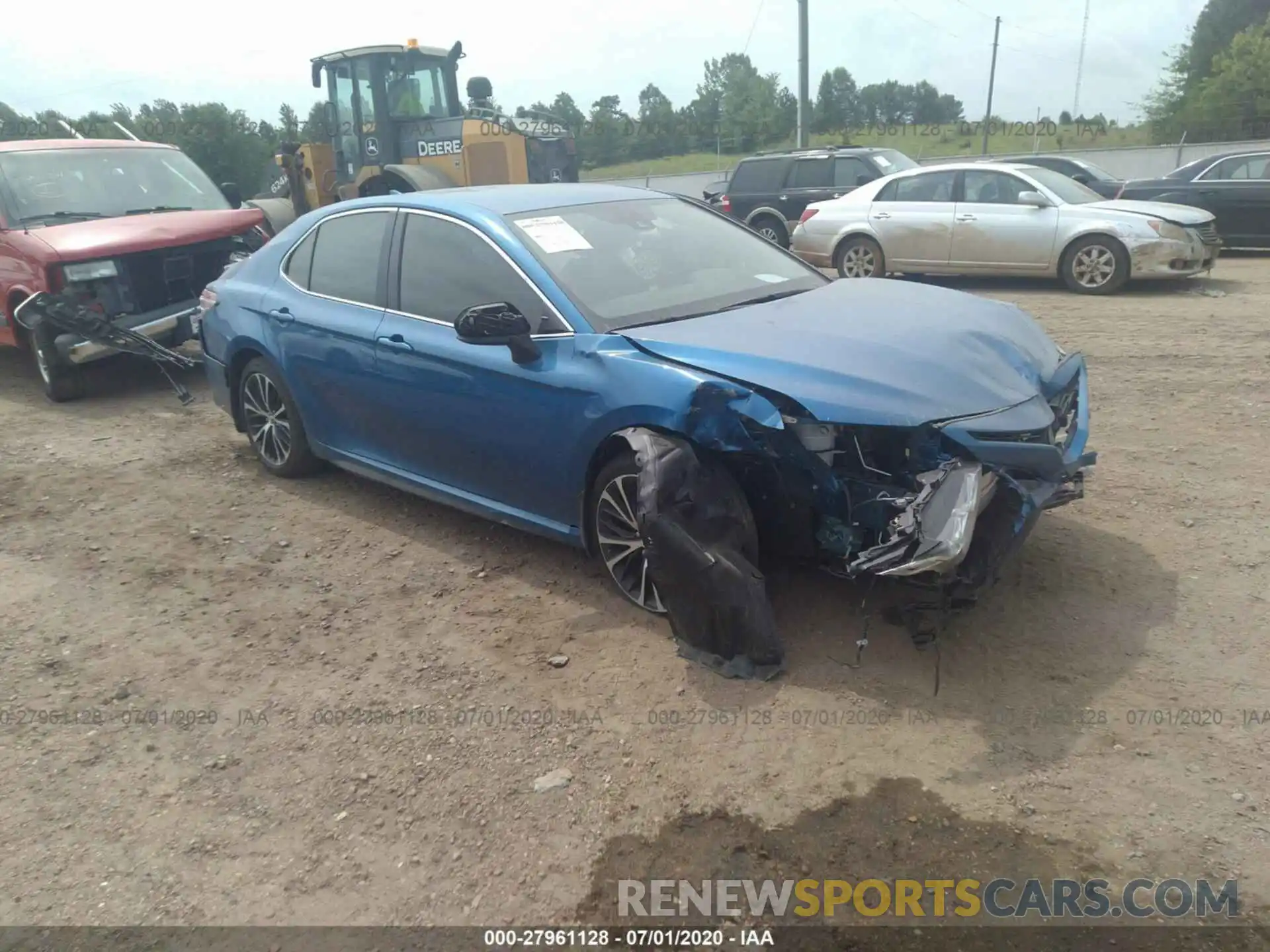 1 Photograph of a damaged car 4T1G11AK6LU310891 TOYOTA CAMRY 2020