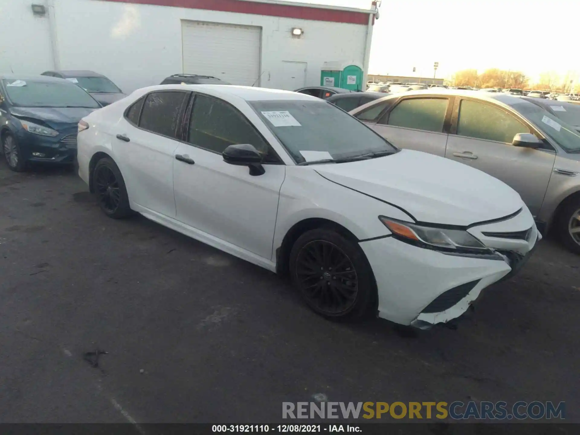 1 Photograph of a damaged car 4T1G11AK6LU319977 TOYOTA CAMRY 2020