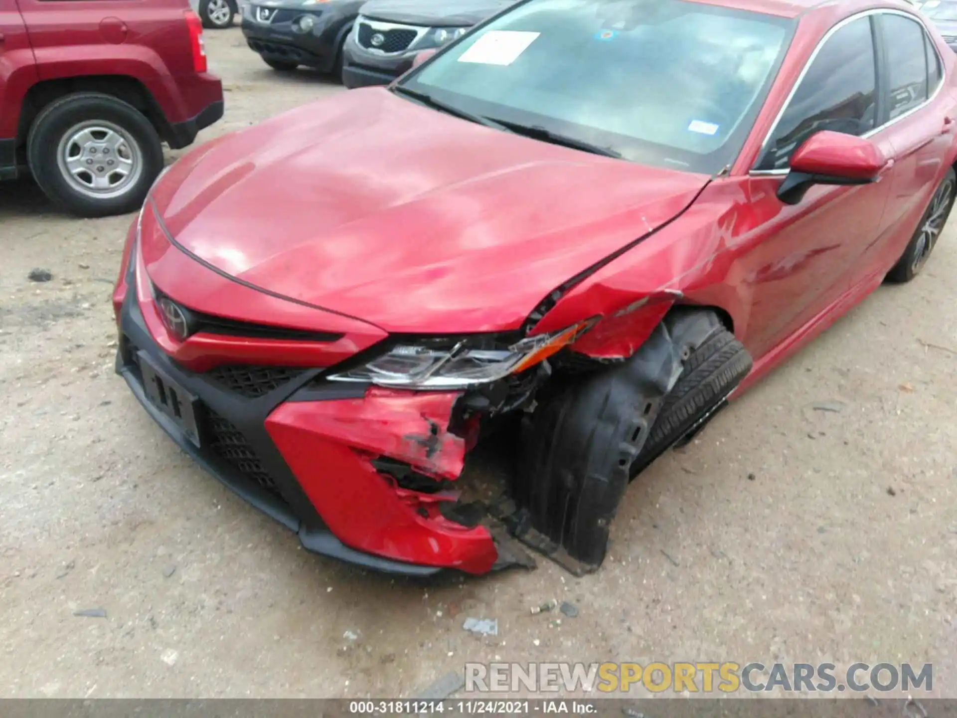 6 Photograph of a damaged car 4T1G11AK6LU323849 TOYOTA CAMRY 2020