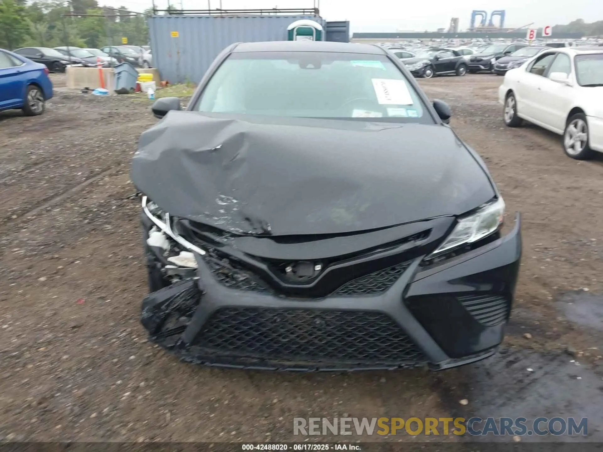 12 Photograph of a damaged car 4T1G11AK6LU324158 TOYOTA CAMRY 2020