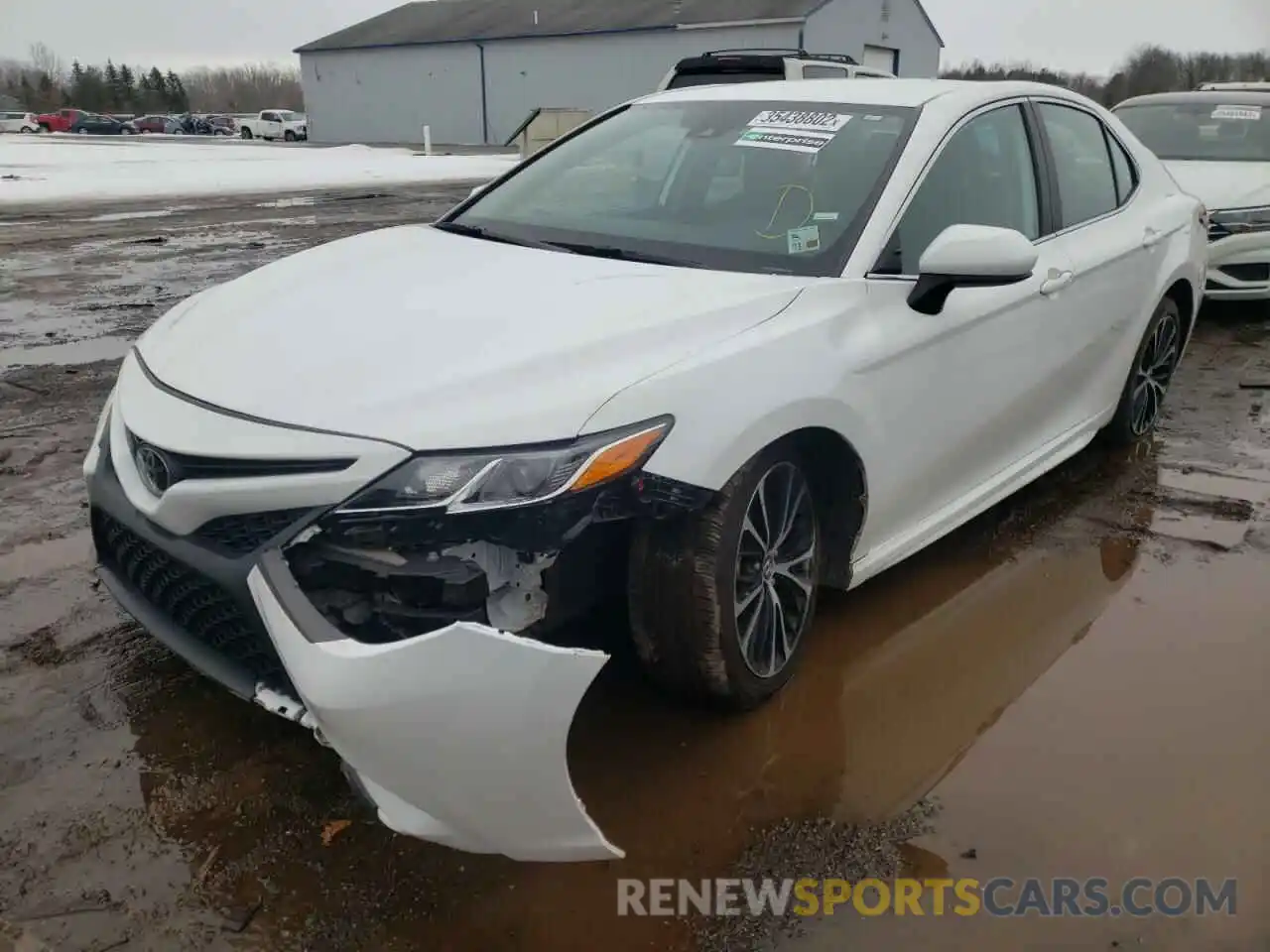 9 Photograph of a damaged car 4T1G11AK6LU330316 TOYOTA CAMRY 2020