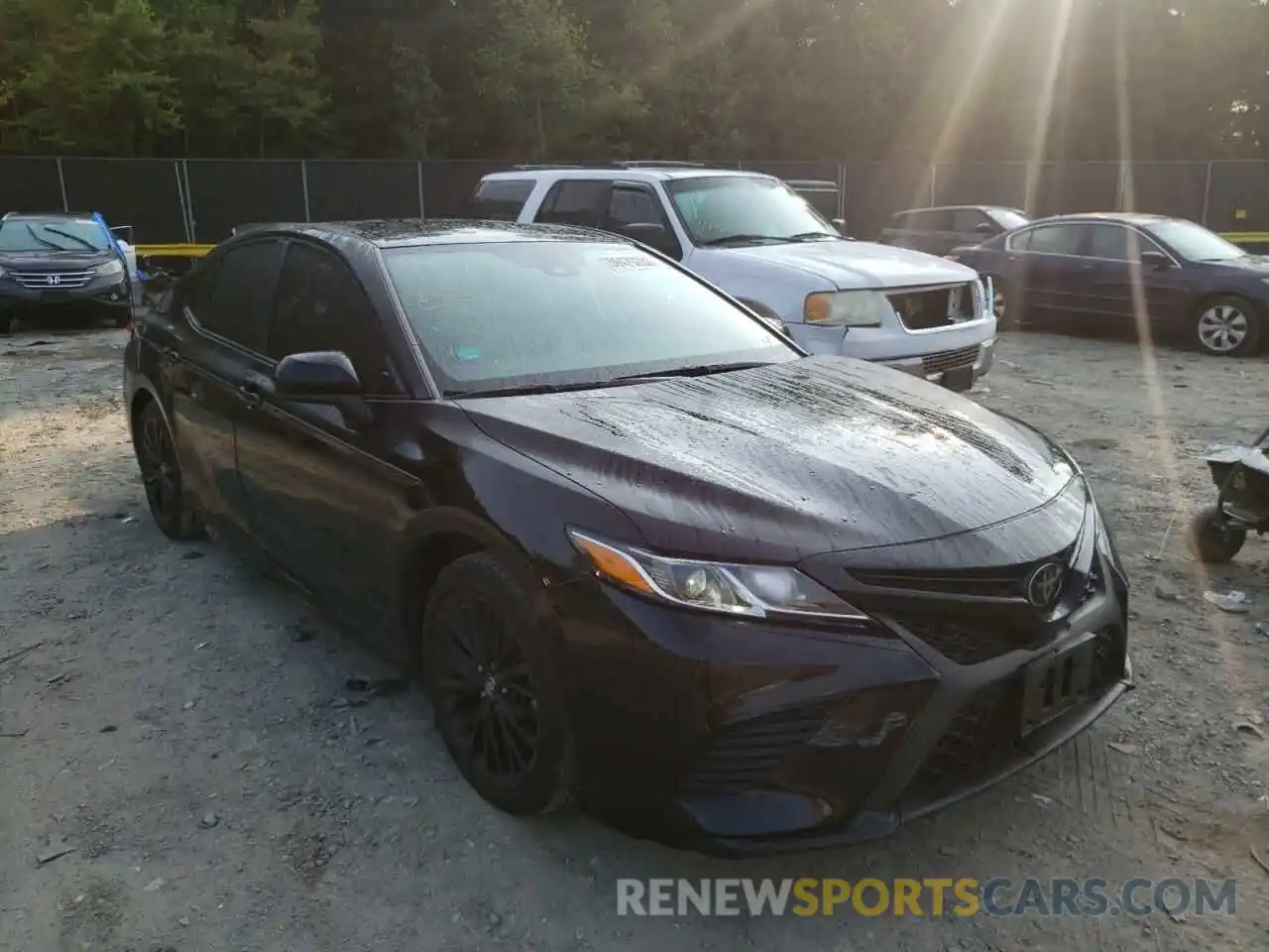 1 Photograph of a damaged car 4T1G11AK6LU341011 TOYOTA CAMRY 2020