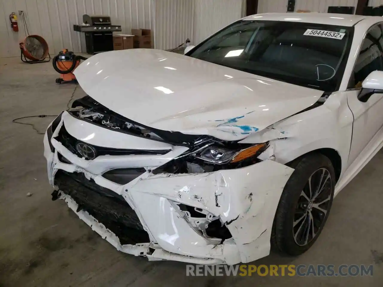 9 Photograph of a damaged car 4T1G11AK6LU341719 TOYOTA CAMRY 2020